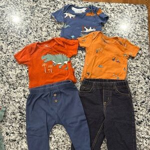 9 mo. Baby Boy Carters matching set bundle